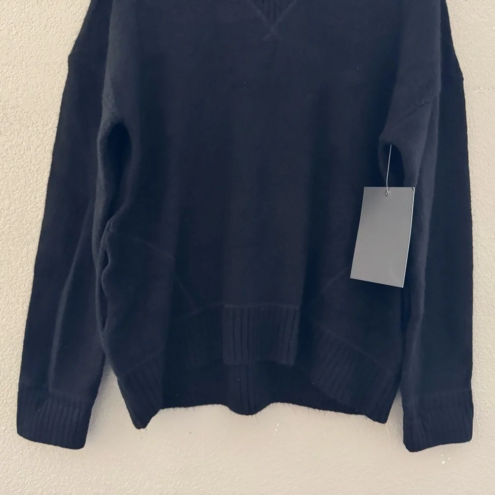 Tuckernuck Faris Pullover Sweater Womens XL Comfy Cozy Black Minimalist Chic NWT